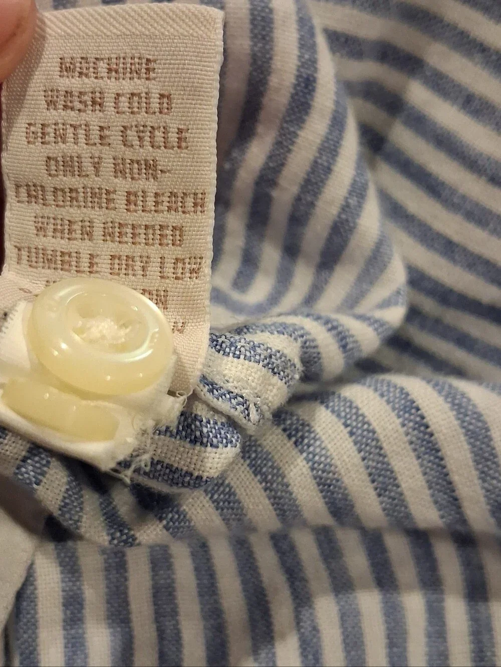 Banana Republic Mens Size XL 100% Linen Blue/White Stripes Shirt